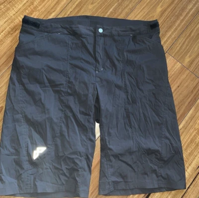Kathmandu Charcoal Cycling/ Hiking  shorts with Padding size 16 Coolmax Invista - image 1 of 4