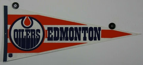 Vintage 1990s Edmonton Oilers 30x12 Pennant Cover