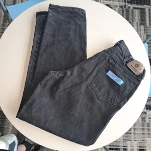 WRANGLER AUTHENTIC JEANS BLACK 36WX32L RELAXED FIT GOOD CONDITION PREMIUM VALUE - Picture 1 of 8