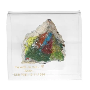 Historisches Originalstück der Berliner Mauer im Acryl Display - Größe L - Bild 1 von 1