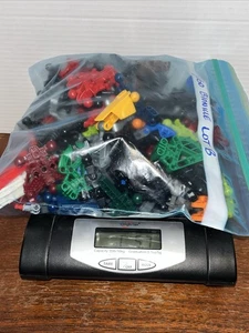 Lego Bionicle verschiedene Stck. Lot B - 1 Pfund 5,7 Unzen - Arme Beine Torsos Füße und mehr - Bild 1 von 11
