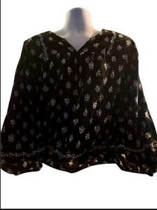 Maurice’s women’s top 3xl black with white floral - Picture 1 of 3