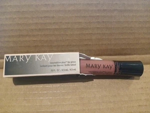 New In Box Mary Kay Nourishine Plus Lip Gloss Cafe Au Lait #047949 Full Size - Picture 1 of 2