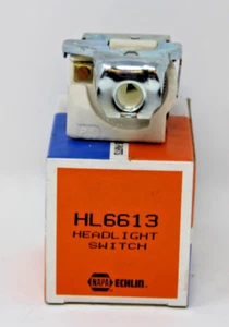 Napa HL6613 Headlight Switch NOS New in box Free Shipping - Picture 1 of 6