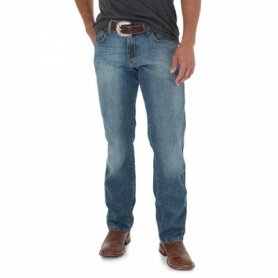 Men's Wrangler Retro® Slim Fit Straight Leg Rocky Top Jean 88MWZRT - Image 1 of 4