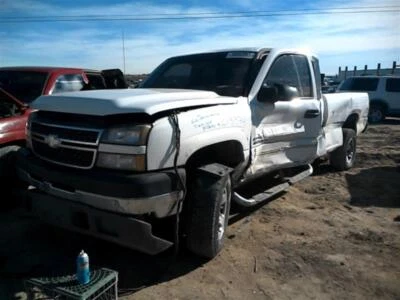 Used Body Control Module fits: 2005 Chevrolet Silverado 2500 pickup Body Control - Image 1 of 4