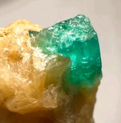 6.5 Ct. Top Smaragd Kristall sehr schöne grüne Farbe aus Panjshir Afghanistan  - Bild 1 von 4