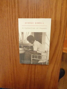 Collection of Essays by George Orwell 1970 SC - Picture 1 of 1