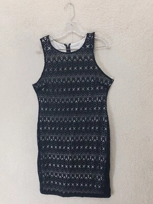 Vestido para mujer Bisou Bisou 16 negro mezcla de polietileno encaje superpuesto sin mangas hasta la rodilla Foto 1 de 4