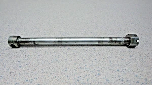 1980 SUZUKI JR50 JR 50 VINTAGE FRONT AXLE - Picture 1 of 6