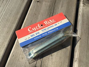 VINTAGE BIKE BICYCLE TIRE LEVERS SPOONS CYCLE RITE TOOLS MADE IN FRANCE NOS NIB - Picture 1 of 5