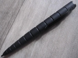 2 in 1 Tactical Pen mit Kugelschreiber Kubotan Selbstverteidigung - Bild 1 von 4