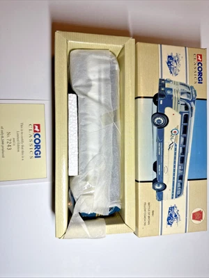 Corgi 1:50 98461 Batalla de Gran Bretaña Entrenador Amarillo 743 Foto 1 de 2