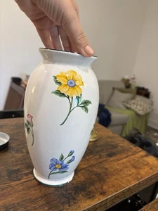 Vintage Tiffany & Co White Vase Flowers Yellow Pink Blue 9" Tall Green Trim - Picture 1 of 8