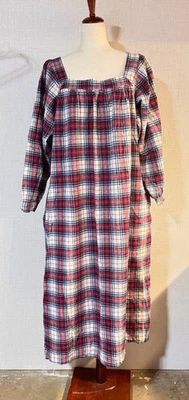 The Vermont Country Store White Red Blue Plaid Flannel Nightgown Pockets XLarge - Image 1 of 4