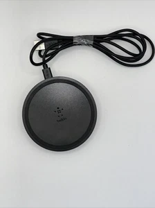 GENUINE BELKIN 10W WIRELESS CHARGER PAD WIA001V2 WITH CABLE TESTED - Picture 1 of 3