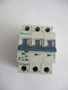 INTERRUPTOR CIRCUITO MCB TRIPLE POLO MOELLER B20 20 AMP PLSM-B20/3 MW 10KA. - Imagen 1 de 1