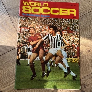 WORLD SOCCER MAGAZINE MARCH 1977 - Picture 1 of 3