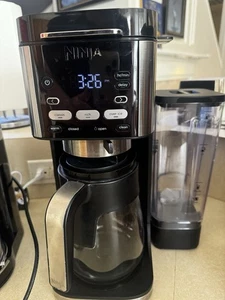 Ninja DualBrew Grounds & Pods Hot & Iced Coffee Maker with Rapid Cold Brew - Picture 1 of 11