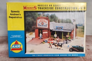 AHM SPEEDY ANDREWS REPAIR SHOP BUILDING KIT 5873 HO SCALE MODEL TRAIN - Picture 1 of 2