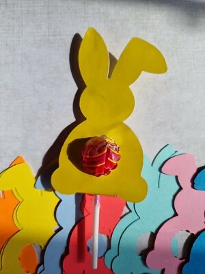 20 Pcs Large Easter Bunny Chupa Chups Lollypop Holders With Sweets Included - Image 1 of 4