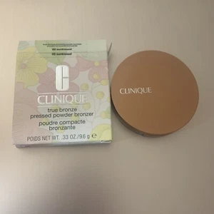 Clinique True Bronze Pressed Powder Bronzer (02 Sunkissed) (.33oz/9.6g) - Picture 1 of 3