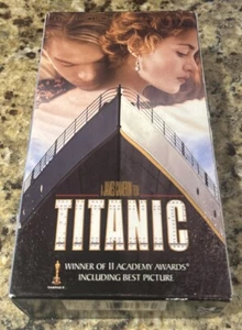 Titanic VHS  1998 2-Tape Set Leonardo DiCaprio Kate Winslet - Picture 1 of 5