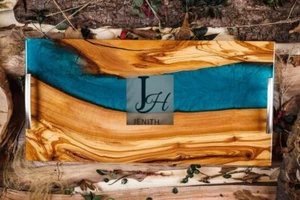 Mesa de río epoxi azul océano? Madera de nogal Live Edge hecha a mano - Imagen 1 de 2