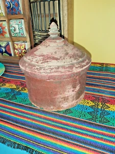 VINTAGE INDIAN HAND PAINTED WOODEN LIDDED TIKKA BOX/POT - Picture 1 of 12