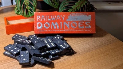 Vintage 1950's Railway Dominoes. Made At The Spear Work Bavaria. Original box. - Image 1 of 4