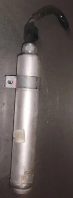 12 13 14 2014 15 2015 16 2016 Nissan Versa 1.6 secador de aire acondicionado y sensor de presión Foto 1 de 4