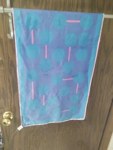 Vintage Vera Scarf - Picture 1 of 4