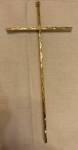 Vintage Kreuz massiv Messing religiös Wanddeko "10x5" schlicht geätzt Gold Jesus - Bild 1 von 12