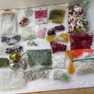 3 Pfund Vintage Basteln Schmuck Perlen verschiedene Farben Lot 2 - Bild 1 von 17