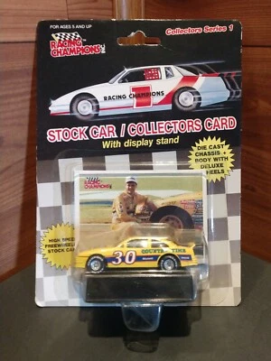 '89 RACING CHAMPIONS MICHAEL WALTRIP #14 1/64TH CAR, COLLECTOR CARD & STAND      - Image 1 of 4