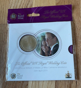 2011 Great Britain 5 Pounds - Uncirculated - William & Catherine Wedding