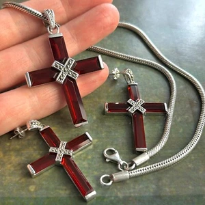 Gepunzt STERLINGSILBER 925 Rubin Rot Glas Kreuz Anhänger Halskette Ohrring Set - Bild 1 von 17