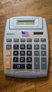 Big Display 8- Digits Electronic Calculator Works - Picture 1 of 5