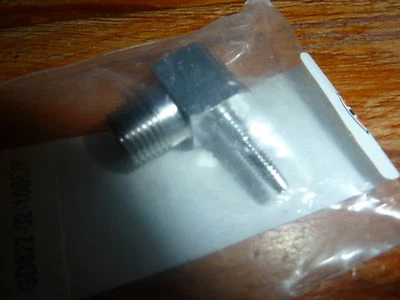 AJUSTE ADAPTADOR DE LÍNEA DE FRENO HARLEY-DAVIDSON PERSONALIZADO CROMADO 90'DEGREE 1/8 # Foto 1 de 2