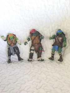 TMNT TEENAGE MUTANT NINJA TURTLES 5" ACTION FIGURES (3) MOVABLE PARTS MODEL TOY  - Foto 1 di 11