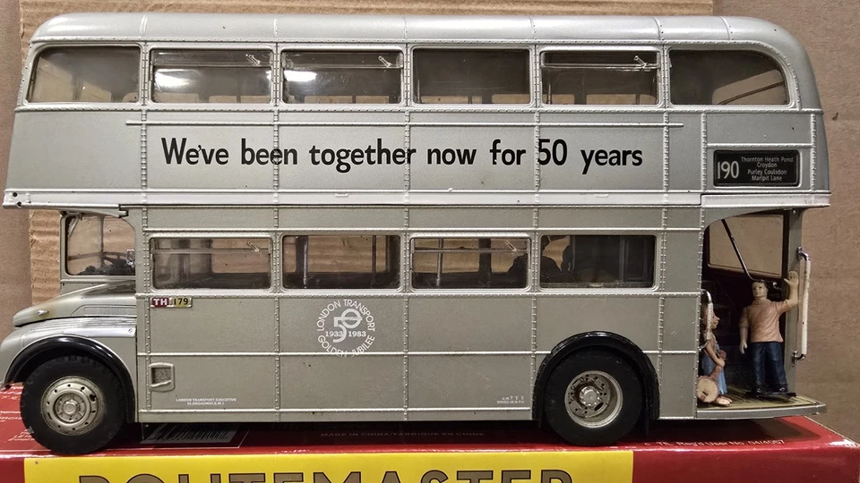 Sun Star Die-cast Routemaster 2911: RM1983-983B Anniversary Of London Transport - Image 1 of 4