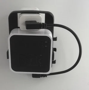 Blink Sync Modul 2 BSM00300U für Blink Outdoor 3. Gen Home mit Wandhalterung - Bild 1 von 3
