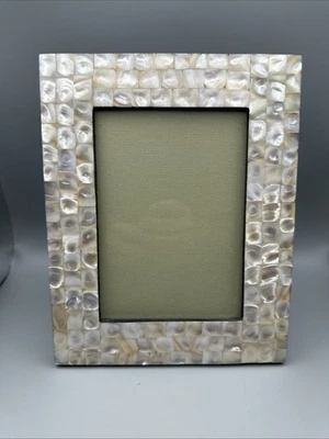 Capiz Mother Of Pearl White Shell Mosaic Tabletop Picture Frame 6.5X4.5" - Image 1 of 4