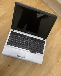 Spares/Repairs Samsung RV510 - Picture 1 of 2