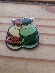 Pin's Pins Pin LAPEL Société Hygiène Savon  "pouss' mousse" - Picture 1 of 2