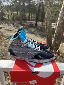 NIKE KOBE 9 NSW LIFESTYLE TXT NEGRO-PLATINO PURO DS Talla 11 Kobe Bryant - Imagen 1 de 8