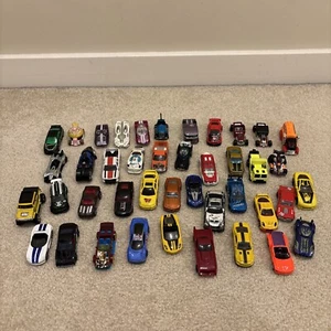 Hot Wheels Mixed Lot of 42 Toy Cars Trucks Mini Cooper Viper Hummer Qombee Ford - Bild 1 von 24