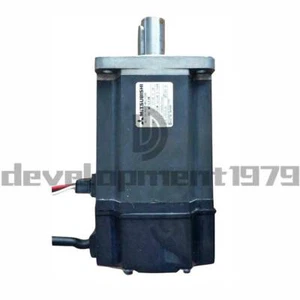 1PC Mitsubishi HC-MFS73K Servo Motor Gebraucht - Bild 1 von 2