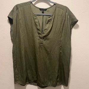 Blusa Banana Republic scollo a V donna taglia grande verde oliva - Foto 1 di 6