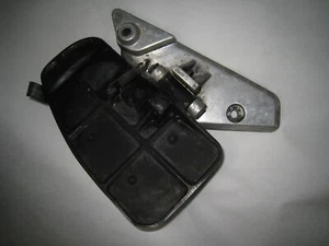 84 KAWASAKI VOYAGER ZN1300 LEFT FOOTREST FLOOR STEP - Picture 1 of 8